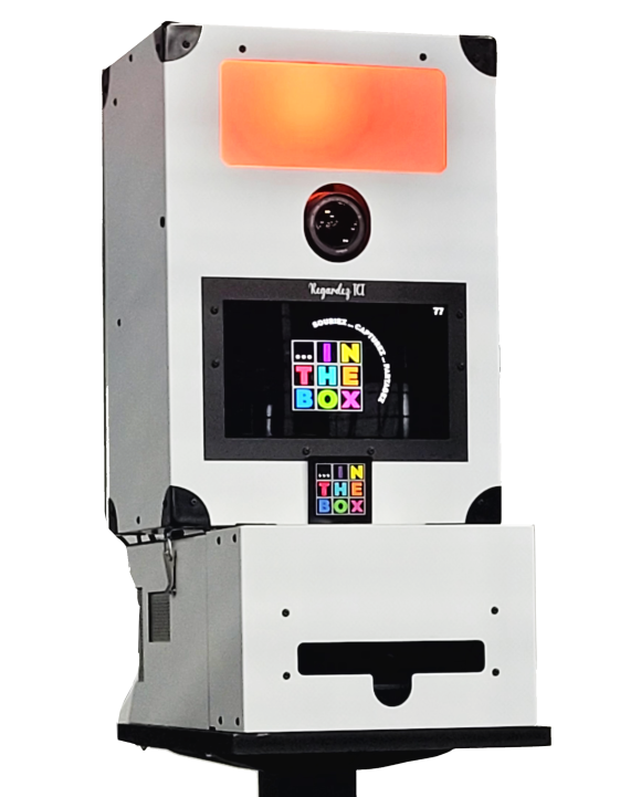 In The Box, location et vente de borne photo (photobooth) &agrave; Saint Malo en Bretagne