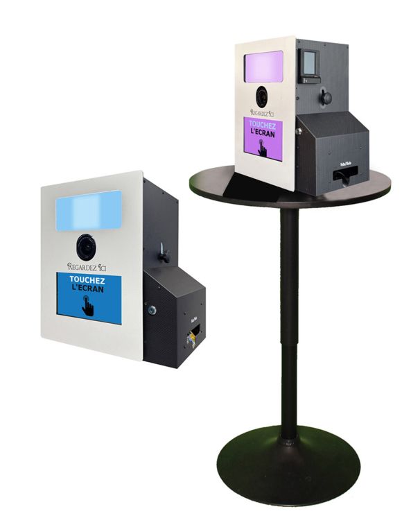 Borne photo "Selfie Box 150", en location ou achat &agrave; Saint Malo avec In The Box