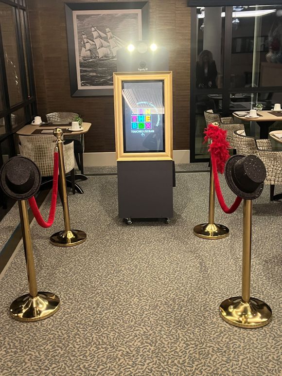 Mise en place d'un photobooth pour une soir&eacute;e professionnelle &agrave; Saint Malo